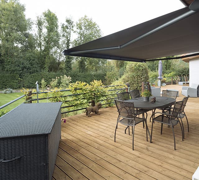 Quelle est la résistance d’un store terrasse en cas d’intempéries ?